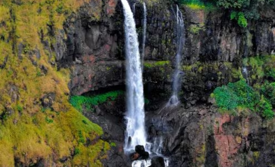 Lingmala Waterfall
