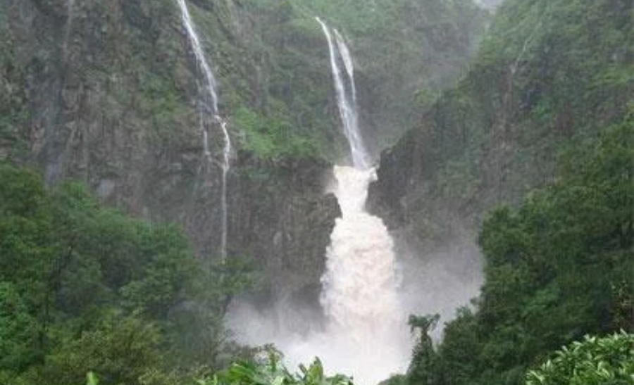 Bhilar Waterfall
